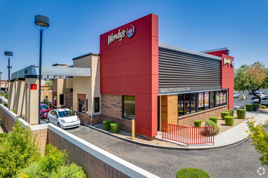 More Photos Of 5860-5870 W Thunderbird Rd, Glendale Unknown For Lease