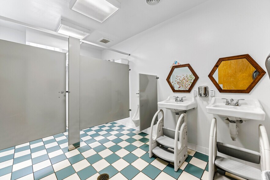 More Photos Of , Baltimore Specialty For Sale