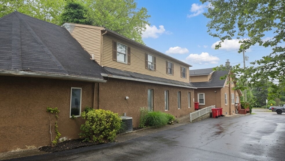 More Photos Of 2792 Egypt Rd, Audubon Office Residential For Sale