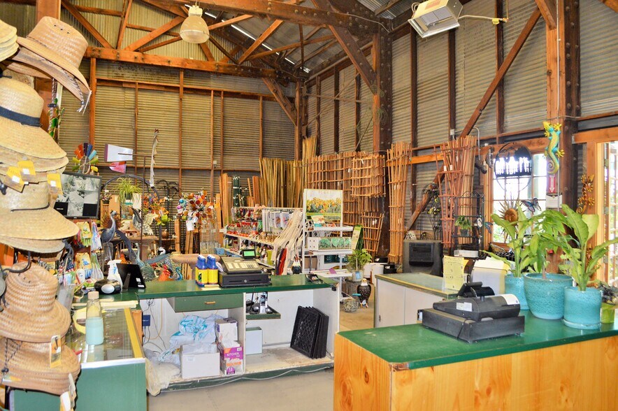 More Photos Of 2750 W Devonshire Ave, Hemet Freestanding For Sale