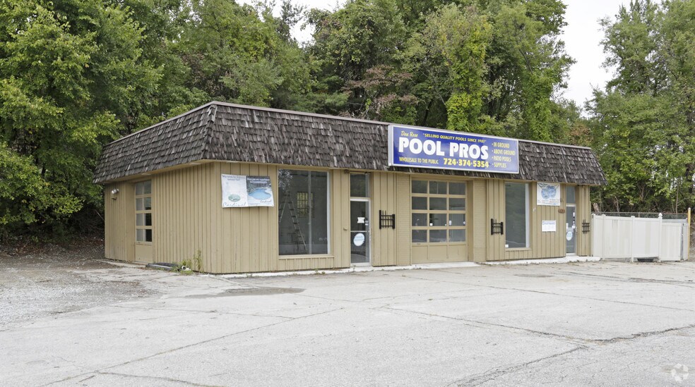 More Photos Of 6781 Lincoln Hwy, Jeannette Auto Repair For Lease