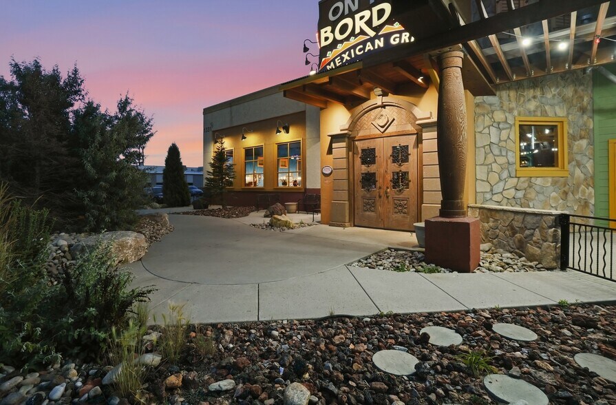More Photos Of 1331 E North St, Rapid City Restaurant For Sale