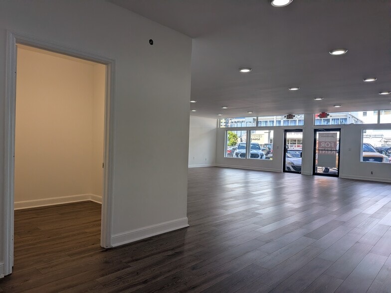 More Photos Of 3038 N Federal Hwy, Fort Lauderdale Unknown For Lease