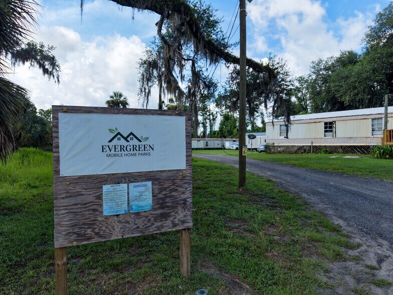 Primary Photo Of 1269 W Roberts Aman Rd, Perry Manufactured Housing Mobile Home Park For Sale