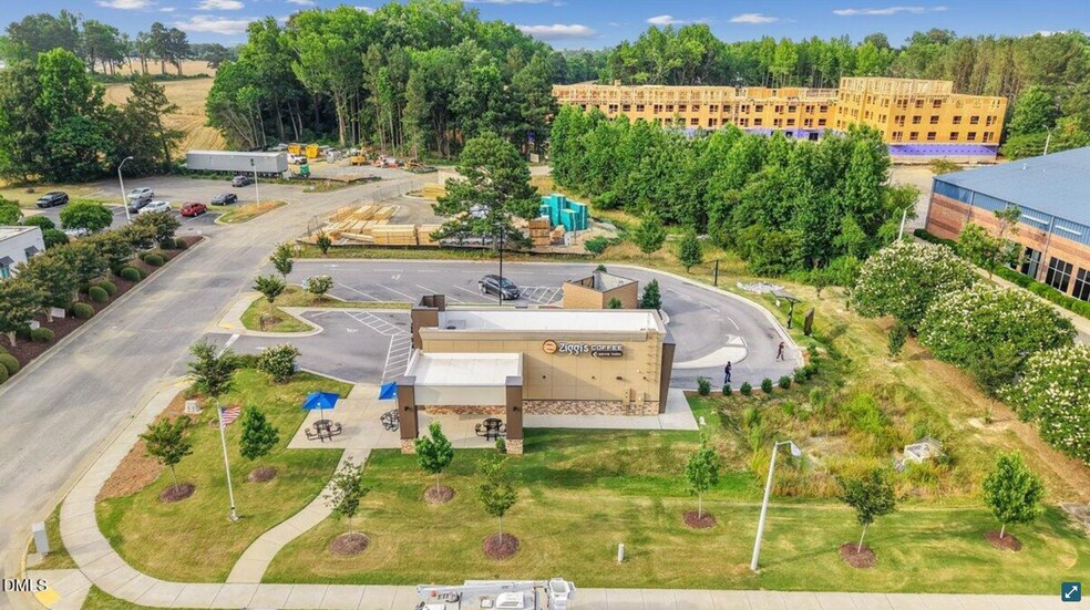 More Photos Of 1299 Mechanical Dr, Clayton Fast Food For Sale