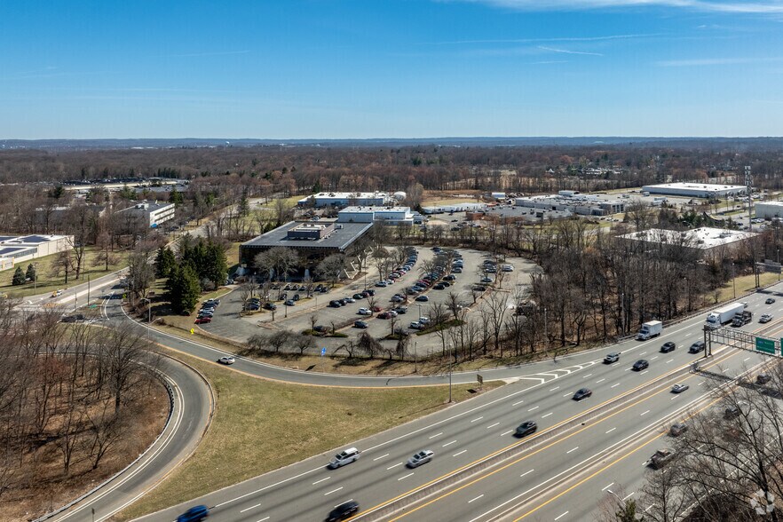 More Photos Of 600 Parsippany Rd, Parsippany Office For Sale