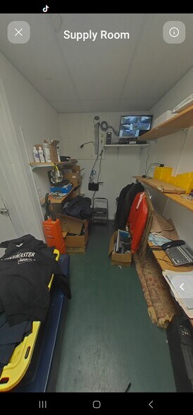 More Photos Of 9966 Samuel Rd, Carterville Self Storage For Sale