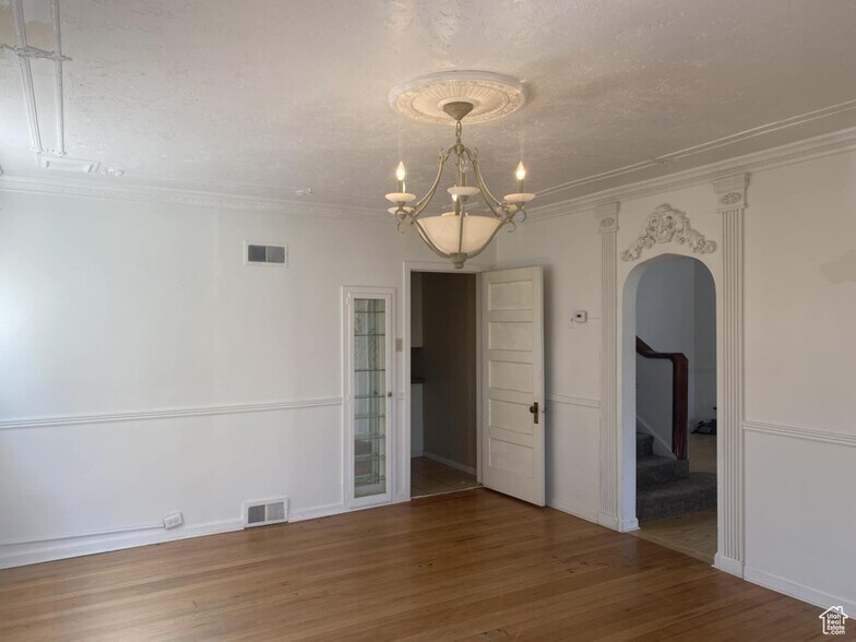 More Photos Of 235 W Main St, Vernal Office For Sale