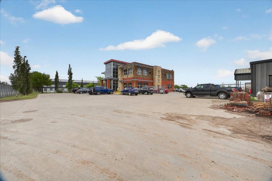 More Photos Of , Edmonton Unknown For Sale
