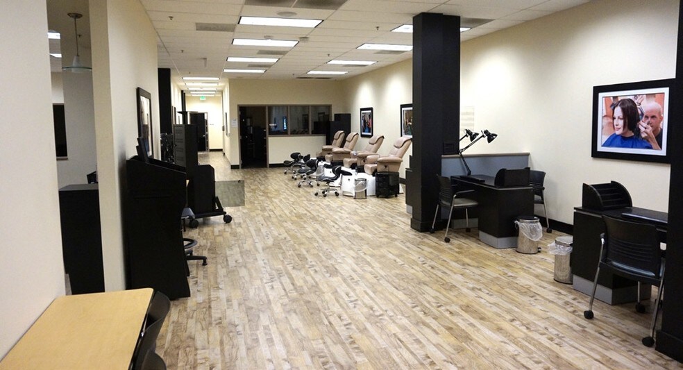 More Photos Of 2810 S US Highway 1, Fort Pierce General Retail For Sale
