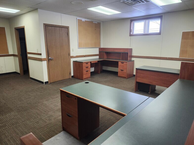 More Photos Of 826 Franklin Rd, Mercer Medical For Lease