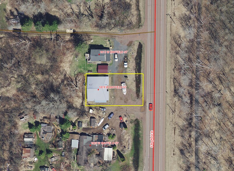 More Photos Of 1819 W Bayfield St, Washburn Freestanding For Sale