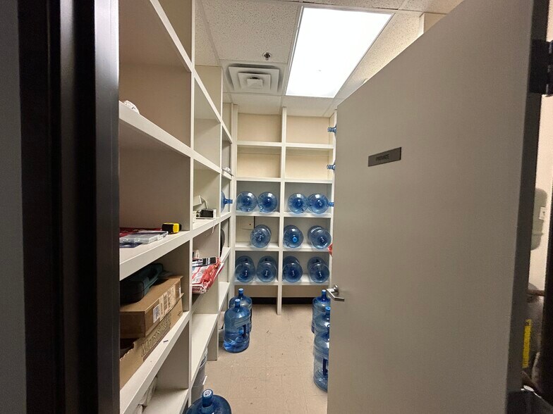 More Photos Of 4700 Dexter Dr, Plano Medical For Lease