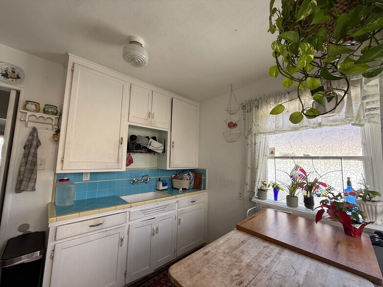 More Photos Of 721 Law St, San Diego Multifamily For Sale