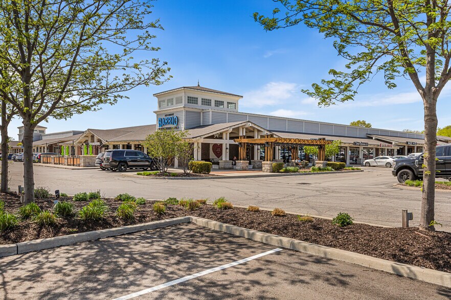 More Photos Of 651 E Red Bridge Rd, Kansas City Office For Sale