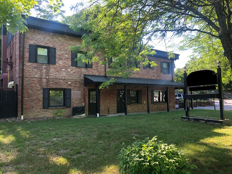 Primary Photo Of 85 Taft Ave, Arlington Restaurant For Sale