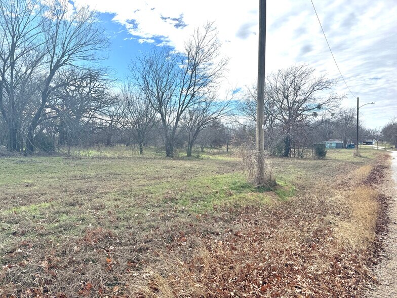 More Photos Of 108 N Agnew St, Boyd Land For Sale