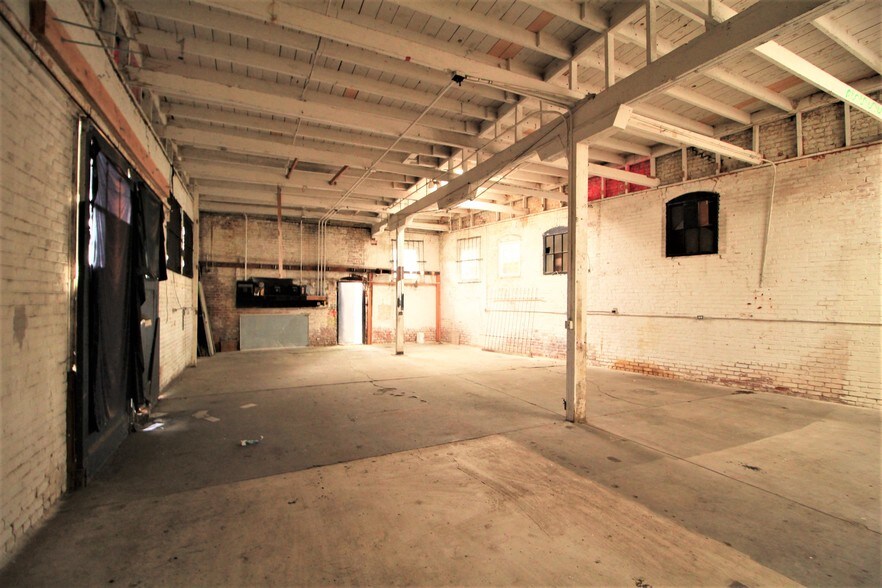 More Photos Of 114 Stambaugh St, Redwood City Storefront For Lease