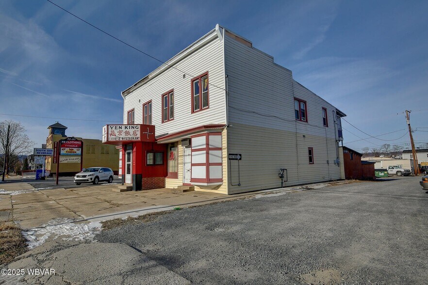 More Photos Of 32 W Southern Ave, Williamsport General Retail For Sale