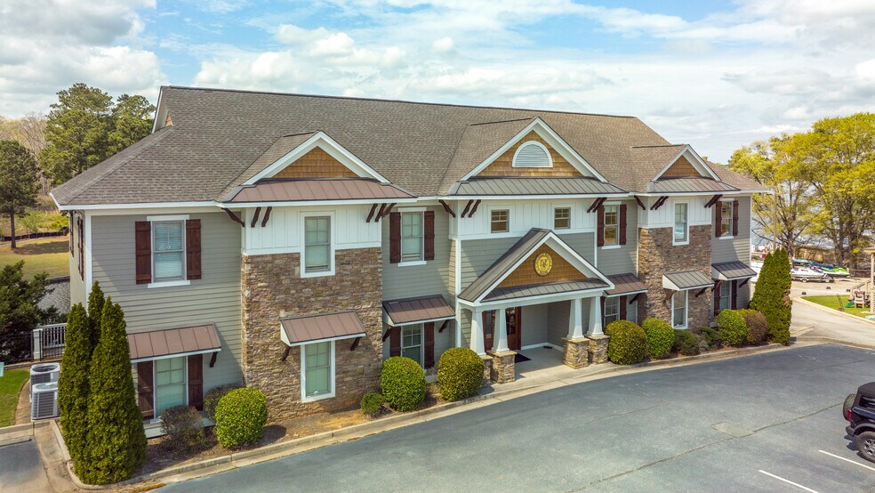 More Photos Of 1129 Lake Oconee Pky, Eatonton Office For Lease