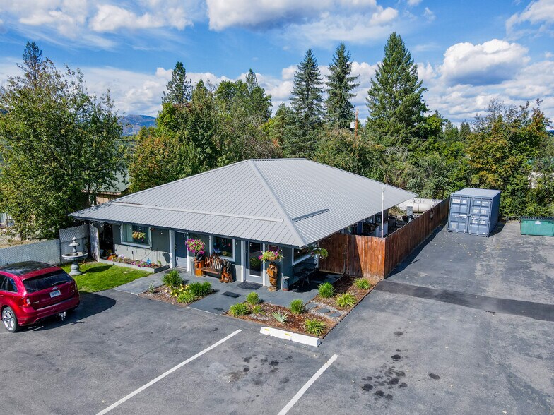 More Photos Of 31901 US Highway 2, Libby Hotel For Sale