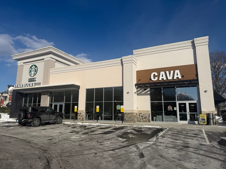 More Photos Of Sockanosset Cross Rd @ Rt. 2, Cranston Unknown For Lease