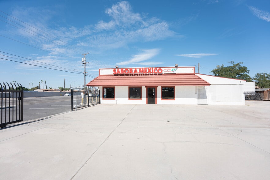 More Photos Of 2112 E California Ave, Bakersfield Restaurant For Sale