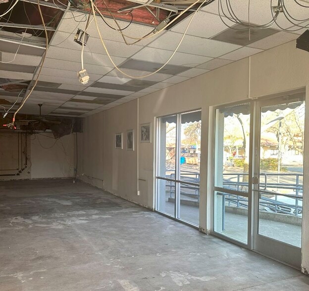 More Photos Of 315 G St, Davis Storefront Retail Office For Lease