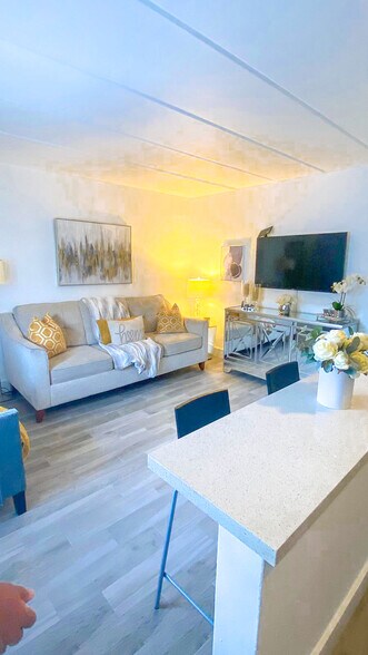 More Photos Of 734 NW 80th St, Miami Apartments For Sale