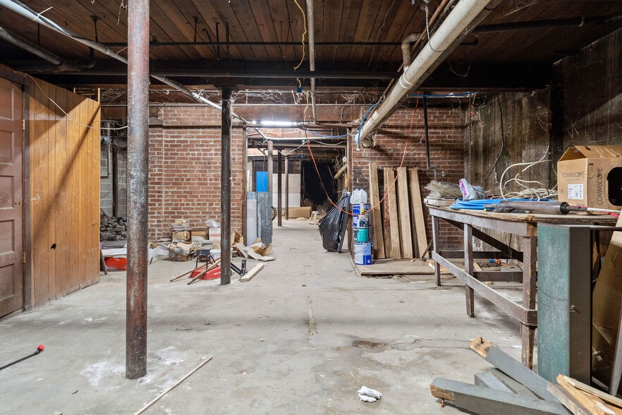 More Photos Of 109-111 Green St, Herkimer Office For Sale