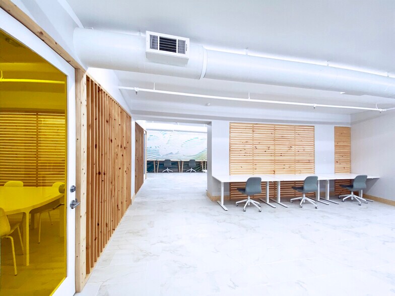 More Photos Of 87 Poplar St NW, Atlanta Apartments For Sale