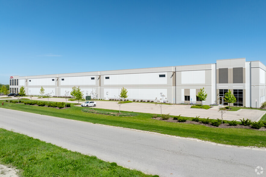 Primary Photo Of 450 Miles Pky, Bartlett Manufacturing For Lease