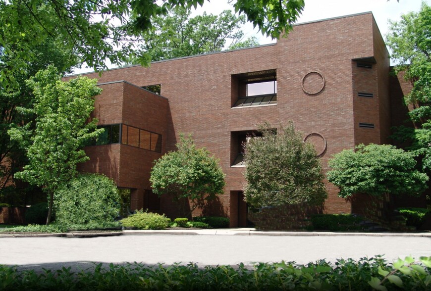 More Photos Of 9049 Springboro Pike, Miamisburg Medical For Lease