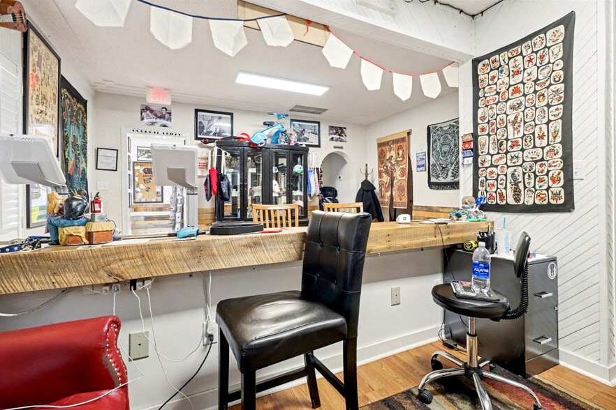 More Photos Of 20049 Jefferson Davis Hwy, Ruther Glen General Retail For Sale