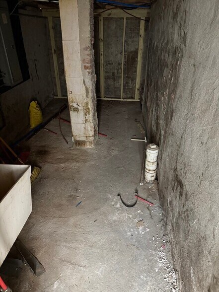 More Photos Of 321 Jefferson Ave, Elizabeth Storefront Retail Residential For Lease