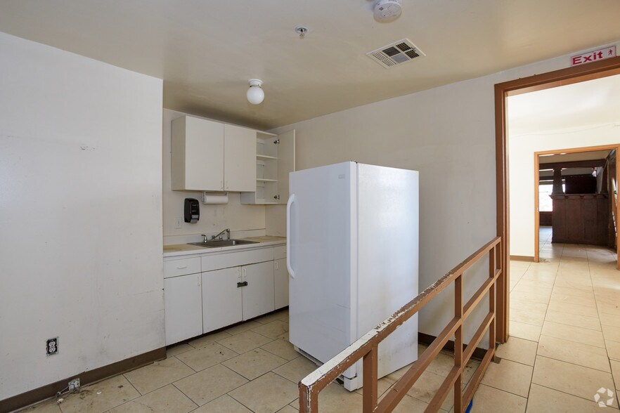 More Photos Of 707 E 7th St, Long Beach Apartments For Sale