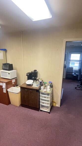 More Photos Of , Rockville Office For Sale