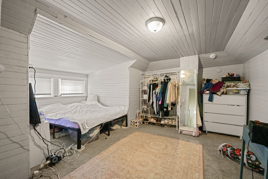 More Photos Of 1306 Flint Pl, Raleigh Multifamily For Sale