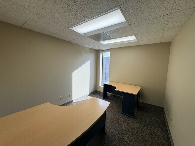 More Photos Of 817 W Russell St, Sioux Falls Office For Lease