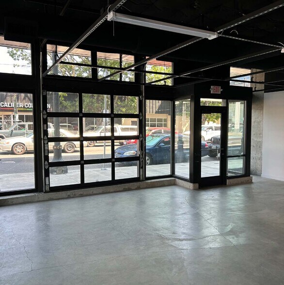 More Photos Of 77 NE Grand Ave, Portland Apartments For Lease
