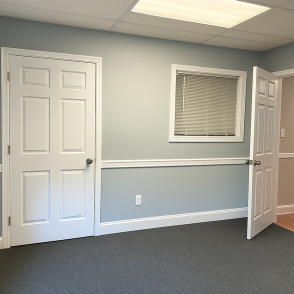 More Photos Of 457 Columbia Industrial Blvd, Evans Self Storage For Lease