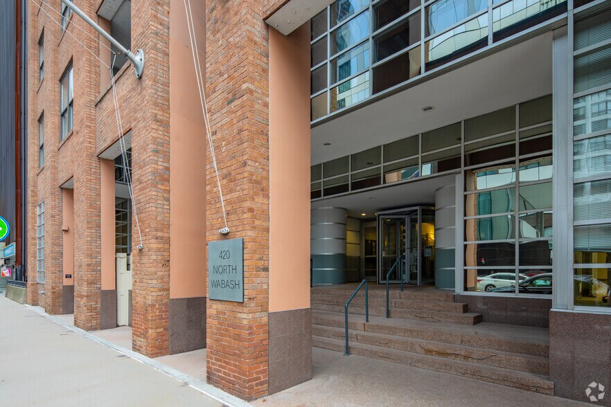 More Photos Of 420 N Wabash Ave, Chicago Loft Creative Space For Lease