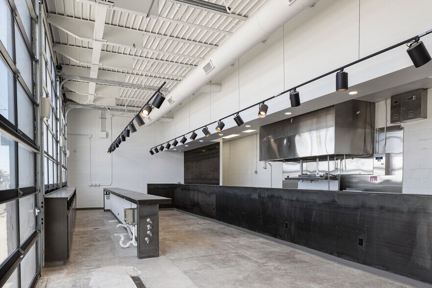 More Photos Of 120 N Western Ave, Oklahoma City Freestanding For Lease