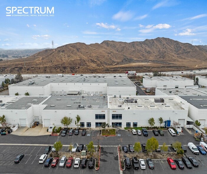 More Photos Of 29018 N Hancock Pky, Valencia Warehouse For Lease