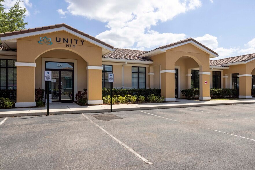 More Photos Of 17323 Pagonia Dr, Clermont Unknown For Lease