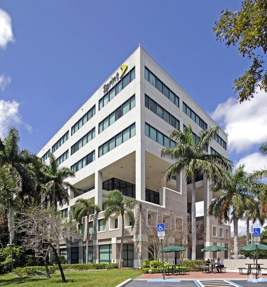 More Photos Of 6700 N Andrews Ave, Fort Lauderdale Office For Lease