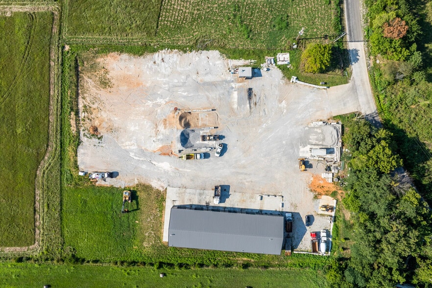 More Photos Of 10239 NE Campbell Rd, Greenland Industrial For Sale