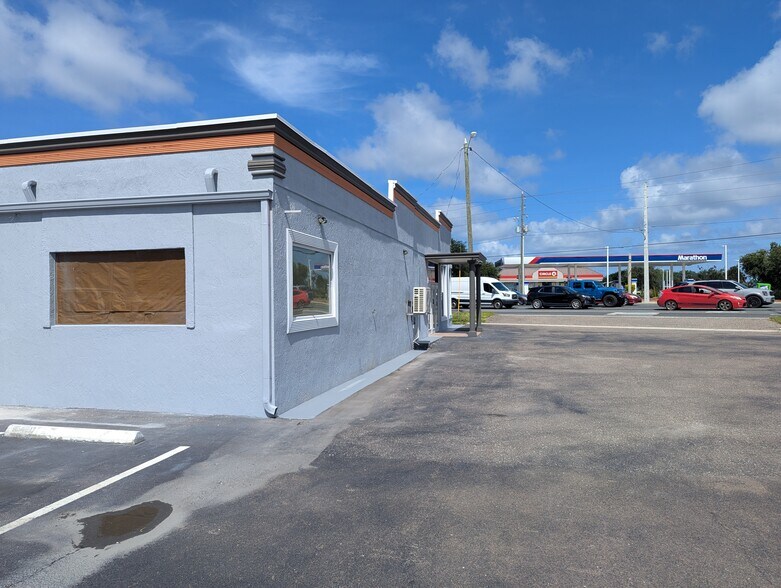 More Photos Of 7940 Grand Blvd, Port Richey General Retail For Sale