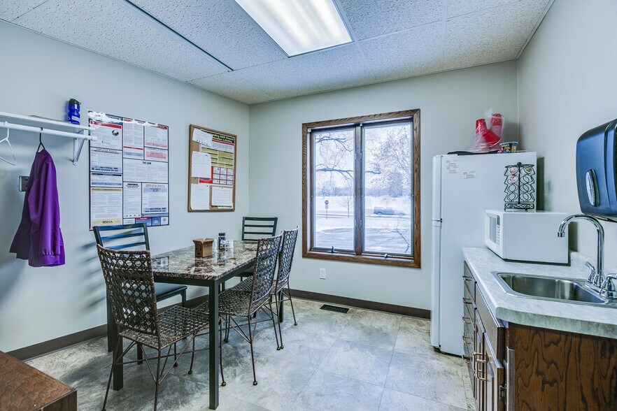 More Photos Of 2480 White Bear Ave N, Maplewood Medical For Sale