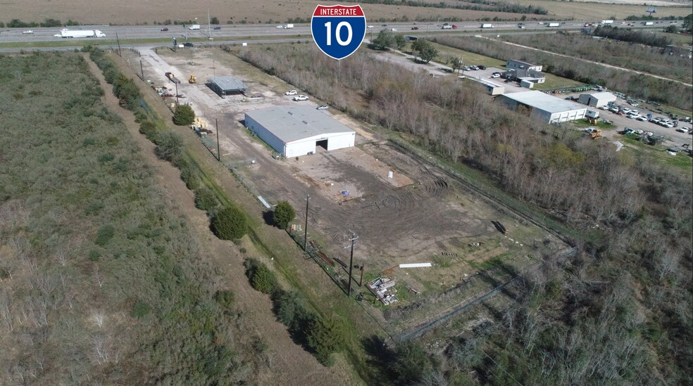 Primary Photo Of 6700 East Fwy, Baytown Warehouse For Lease